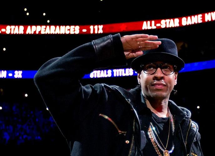 意大利杯16强综述：AC米兰从容应战内战称雄，博洛尼亚双线作战疲态尽显（意大利杯16强回顾：AC米兰稳健晋级内战称王，博洛尼亚双线疲态显露）