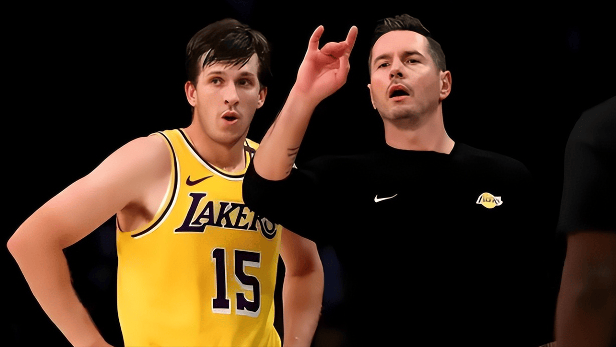 久违了，贝尔纳代斯基时隔6年再次在欧战中取得进球（贝尔纳代斯基阔别六年再度在欧战破门）